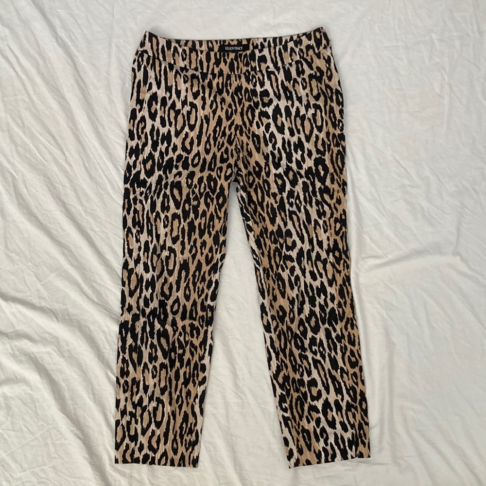 Ellen Tracy Leopard print pants